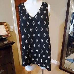 V neck tunic, gently worn
